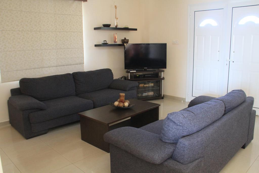 Maricosta Villas Protaras Habitación foto